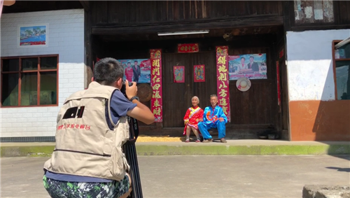 点击查看高清原图 点击查看高清原图