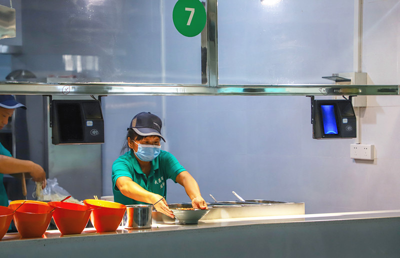 武昌理工学院樱园食堂改造升级 以全新面貌迎接新学期