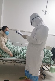 心怀感恩，武汉一大学生在家乡以抗疫精神参与抗洪防汛工作