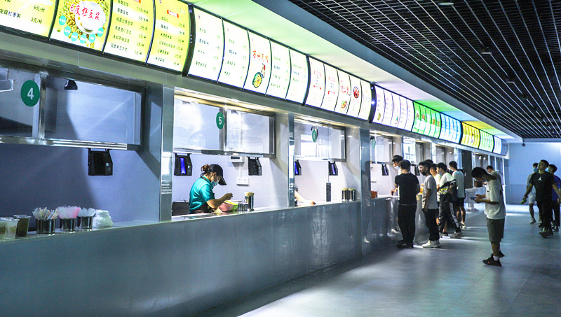 武昌理工学院樱园食堂改造升级 以全新面貌迎接新学期