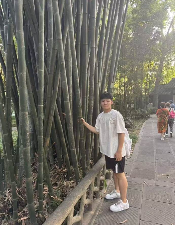 6179048060570d92ad5d579afbb4ac70